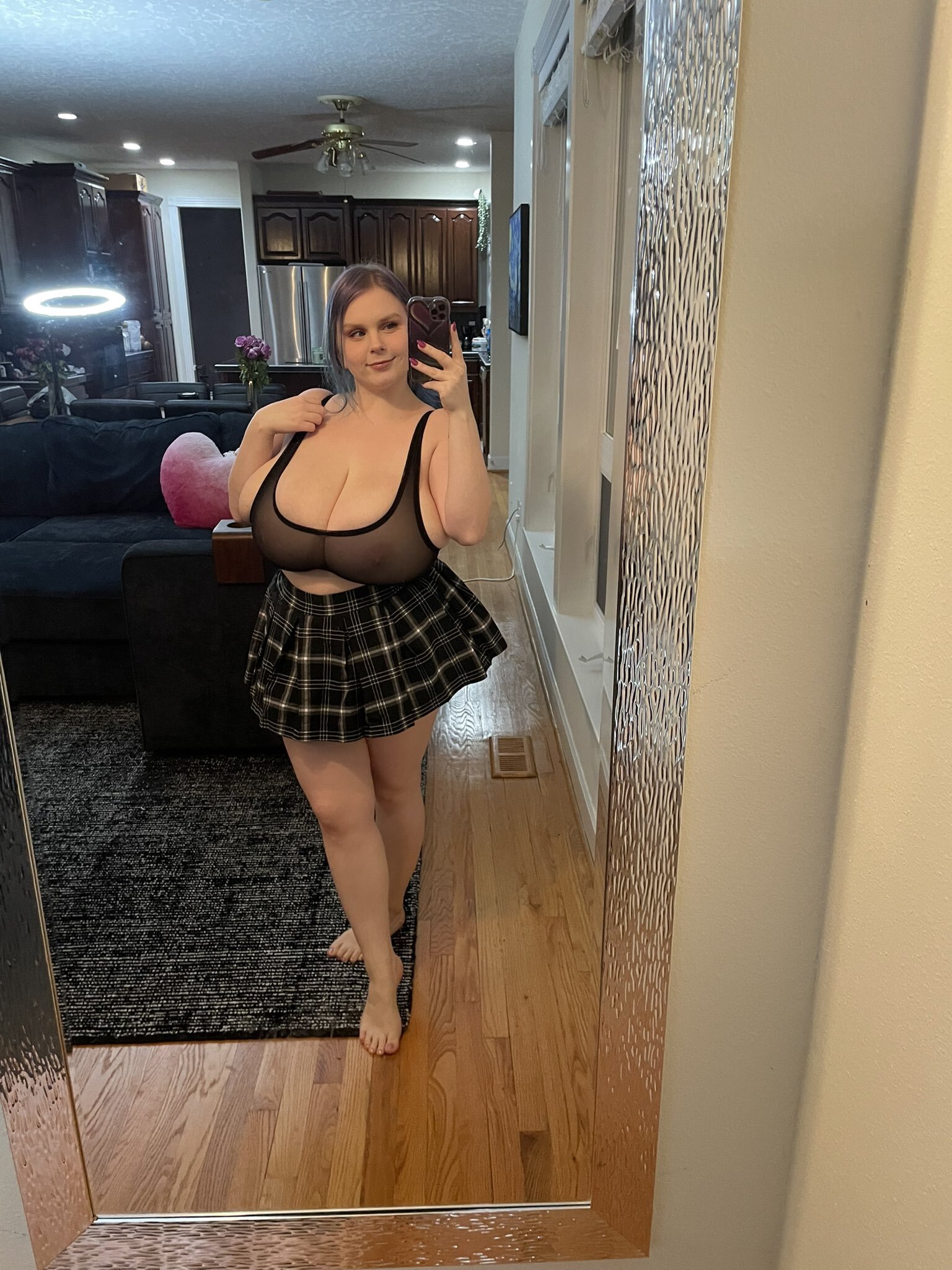 femme meuf fille selfie