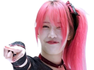 saki-kashima-pointe-du-doigt-stardom-cheveux-rose
