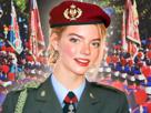 anya-taylor-joy-espagne-armee-espagnole-militaire-defile-chef-uniforme-soldat-soldate-caporal