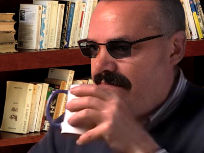 livre lecture bouquin roman essai bibliotheque philo francais cafe tasse lunette soleil bois analyse erudit