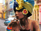 anya-taylor-joy-cuba-cubaine-caraibes-grandes-antilles-antillaise-cigare-femme-fume