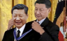 xi-jimping-jinping-chine-communiste-pcc-obama-medaille-dictature-dictateur-genocide-partie-chinois