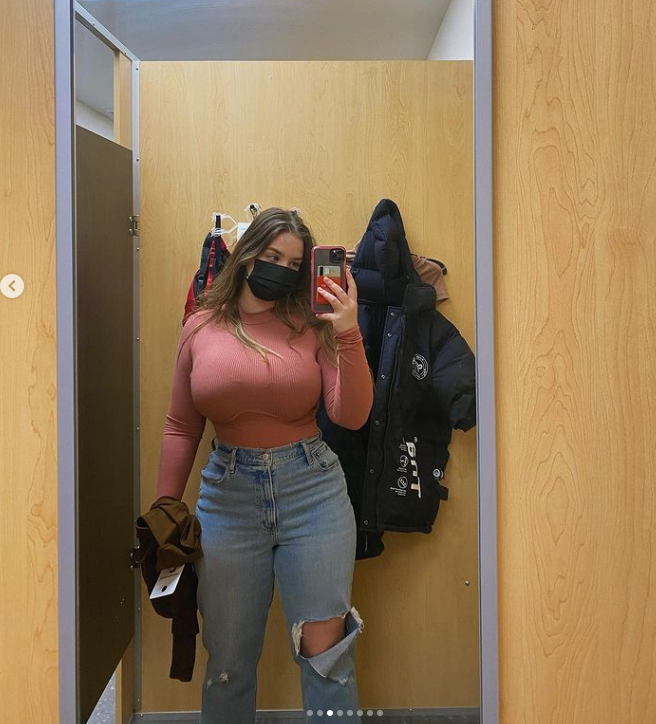 Sticker chubby femme meuf fille par 010001100100111