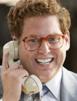 donnie-azoff-loup-wall-street-dents-dent-blanche-telephone-vicieux-capitaliste-commercial-requin-crevard-golem