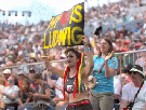 beach-volley-supporter-allemande-allemagne-jo-jeux-olympiques-paris-2024-ludwig-pancarte-10-gif-00000