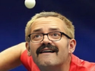 risitas-felix-ping-pong-tennis-table-jo-jeux-olympiques-celestin-puceau-lunette