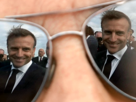 macron-president-emmanuel-brigitte-lunettes-lunette-soleil-bg-renaissance-lrem-bot-en-marche-reflet