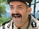 risitas-gendarme-louis-de-funes-saint-tropez-st-rire-sourire-heureux-content