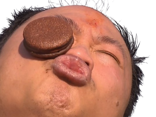 pekin express m6u hoang quyen