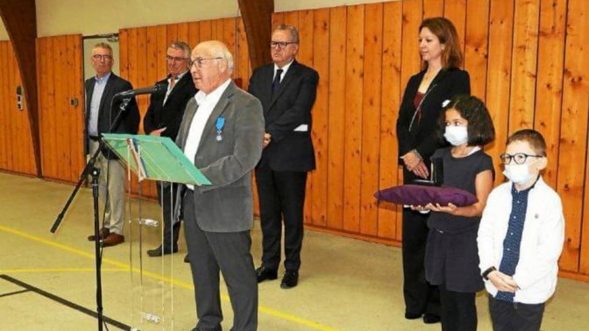 covid 19 2020 dystopie protection golem pnj peur virus malade plastique masque grippe vaccin pfizer