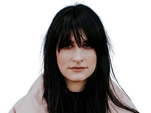 courtney laplante spiritbox chanteuse metal metalcore canada