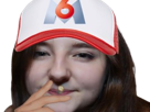 m6-aftyn-aftynrose-asmr-fille-casquette-fume-ahuri
