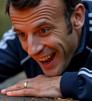 macron-tare-fou-flippant-monstre-pyromane-president-france-survetement-ia-derange-fascine-fascination-tarax-feu