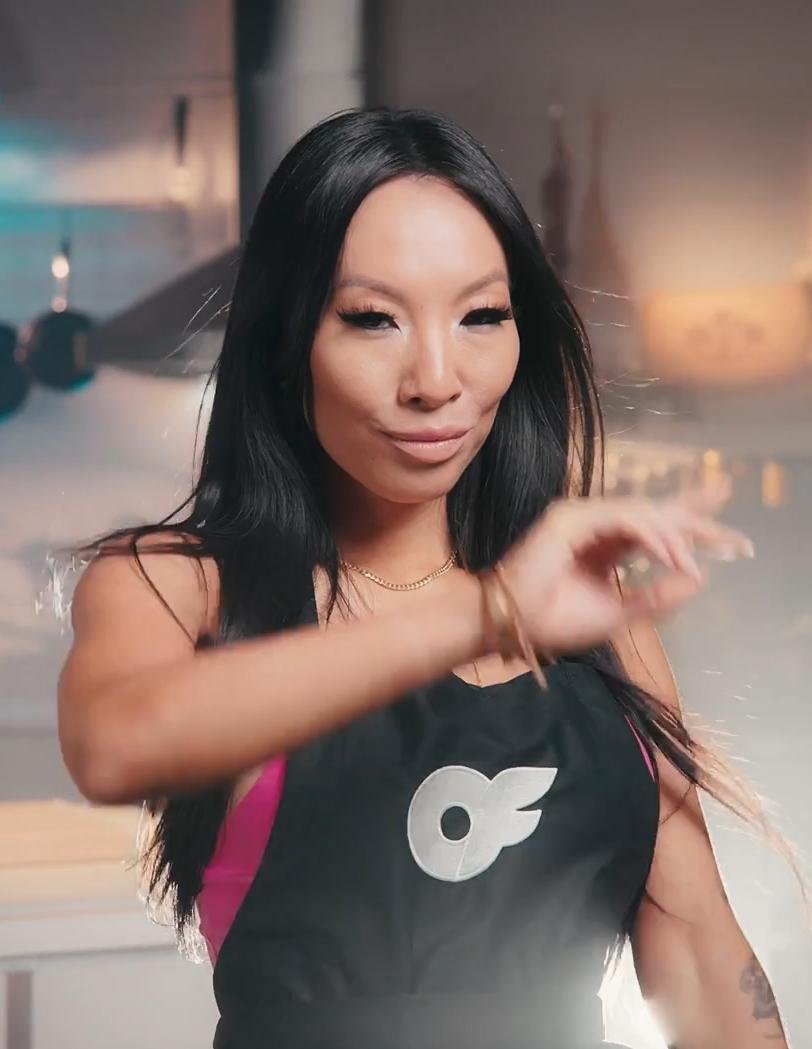 asa akira pron actrice x femme meuf fille asiatique asiat