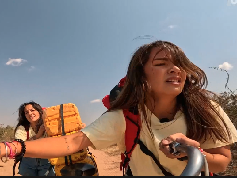 pekin express 2025 femme meuf fille miss m6 m6u teen