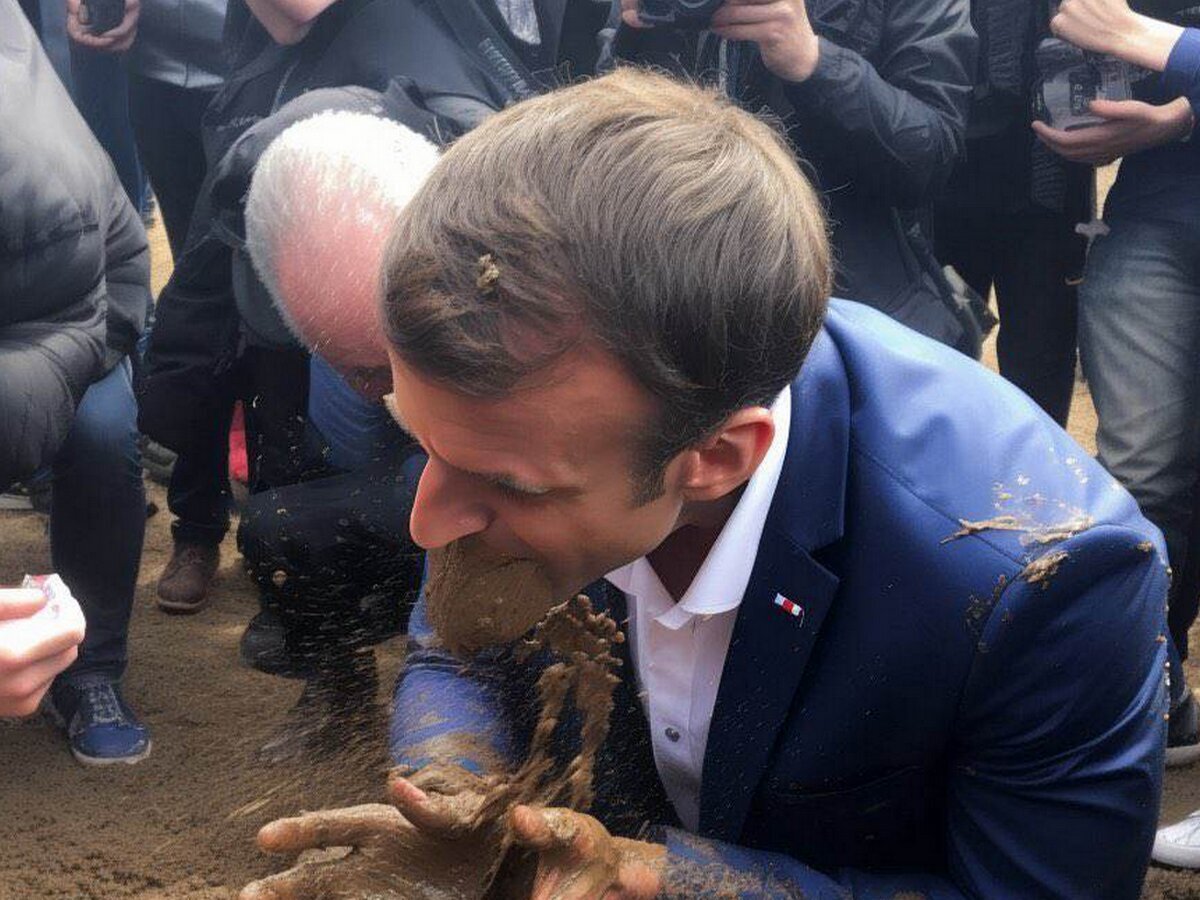 emmanuel macron caca manger scato