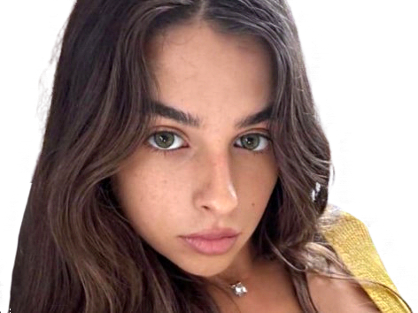 eva savagiou modele photo regard surprise grecque