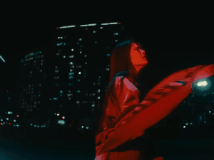 ive yujin pleure brisure brisee brise kpop coreenne gif