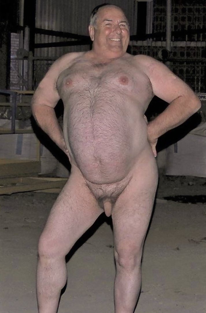 homme vieux boomer gay homo bi sourire smile nsfw