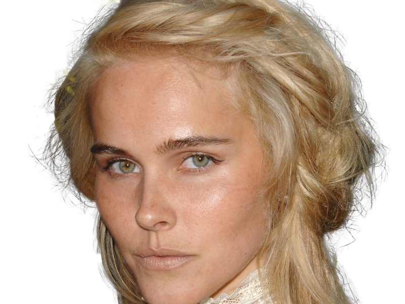 isabel lucas actrice australienne femme blonde yeux verts jolie beaute canon