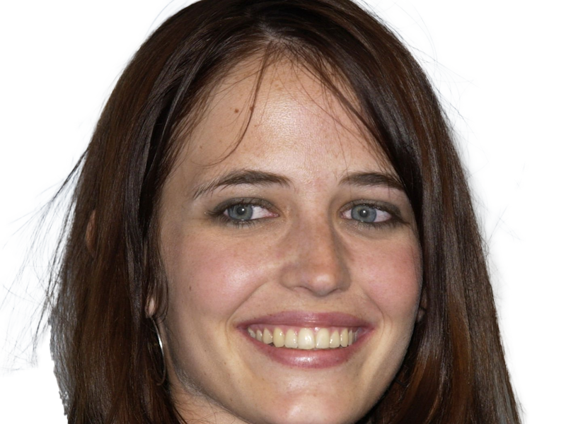 eva gaelle green actrice francaise femme belle jolie yeux bleus noirs jeune annees 2000s