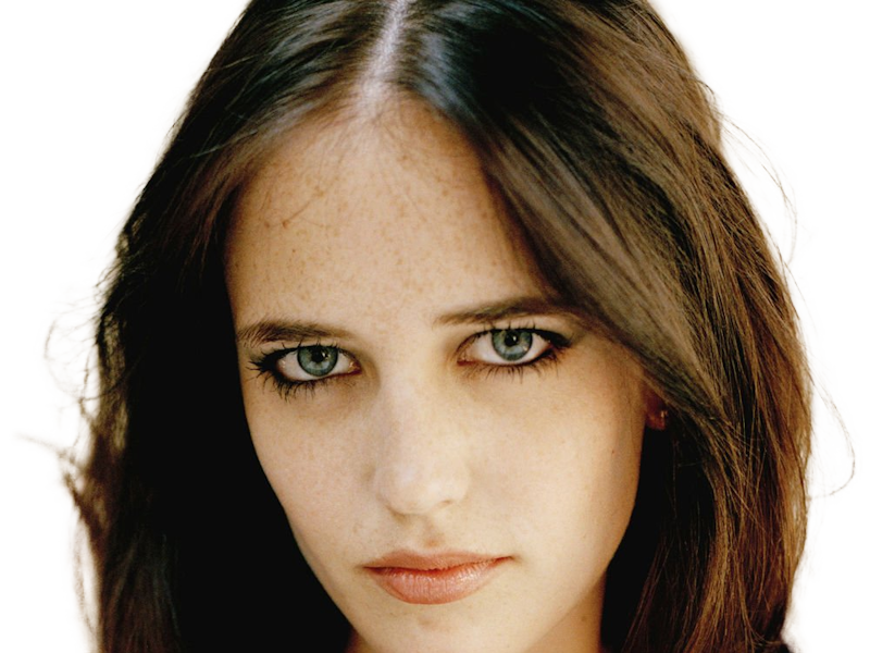 eva gaelle green actrice francaise femme belle jolie yeux bleus noirs jeune annees 2000s