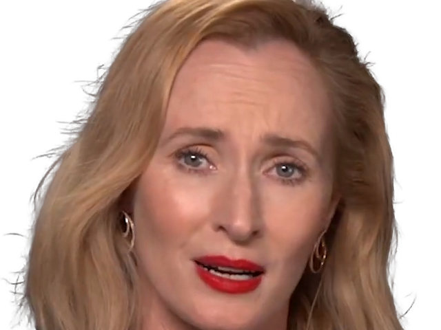 genevieve oreilly actrice australienne irlandaise femme quadragenaire blonde rousse yeux bleus verts