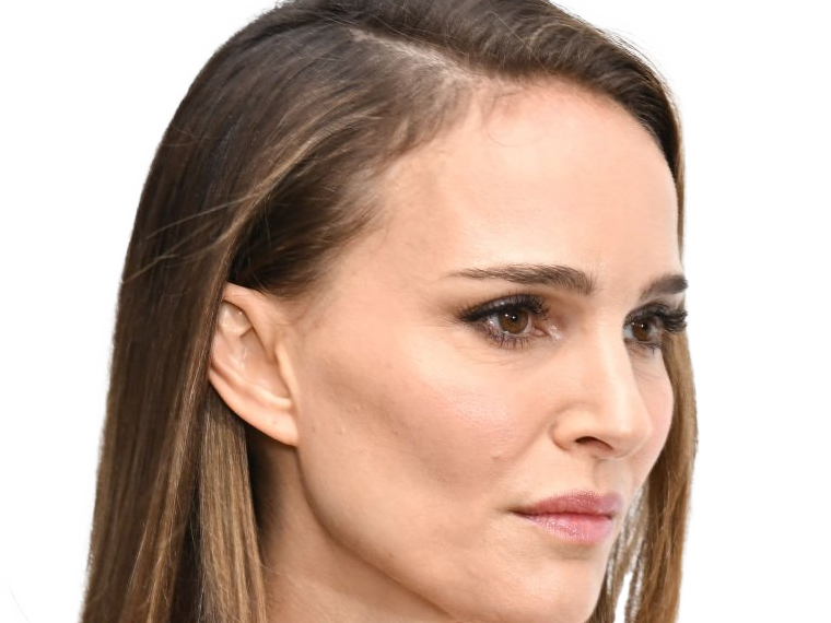 natalie portman hershlag actrice productrice realisatrice israelienne americaine brune quadragenaire quarantenaire femme yeux marrons