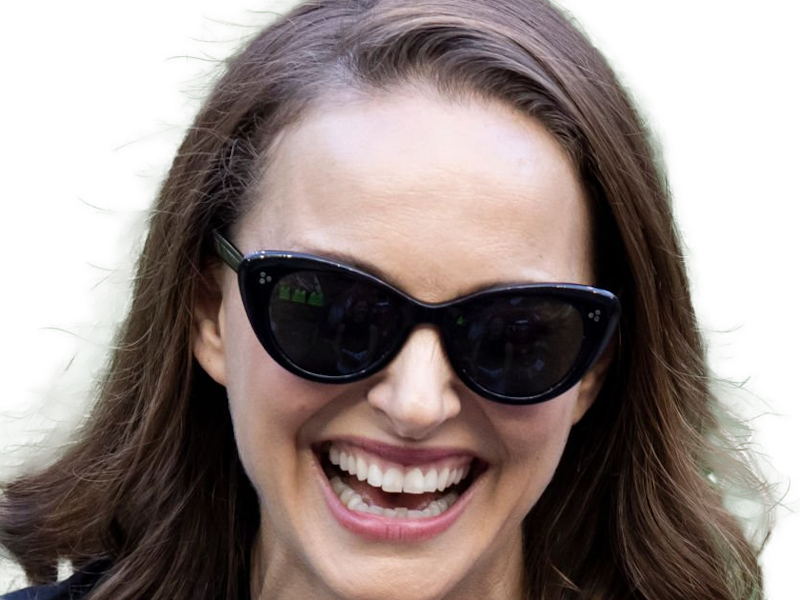 natalie portman hershlag actrice productrice realisatrice israelienne americaine brune quadragenaire quarantenaire femme yeux marrons