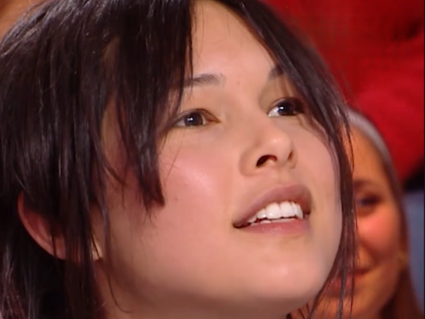 teen miki echet et mat sourire cute yeux