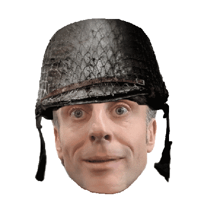 macron guerre casque fou possede ukraine