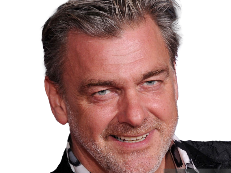 ray george raymond stevenson acteur britannique homme cinquantenaire cinquantaine