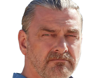 ray george raymond stevenson acteur britannique homme cinquantenaire cinquantaine