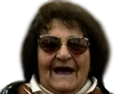 striptease strip tease strip-tease mamie lunette soucoupe perroquet suzanne jean-claude brune vieille grand-mere contente sourire