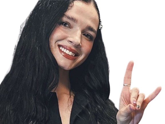 that poppy moriah rose pereira chanteuse pop metal alternatif metalcore youtubeuse bizarre americaine