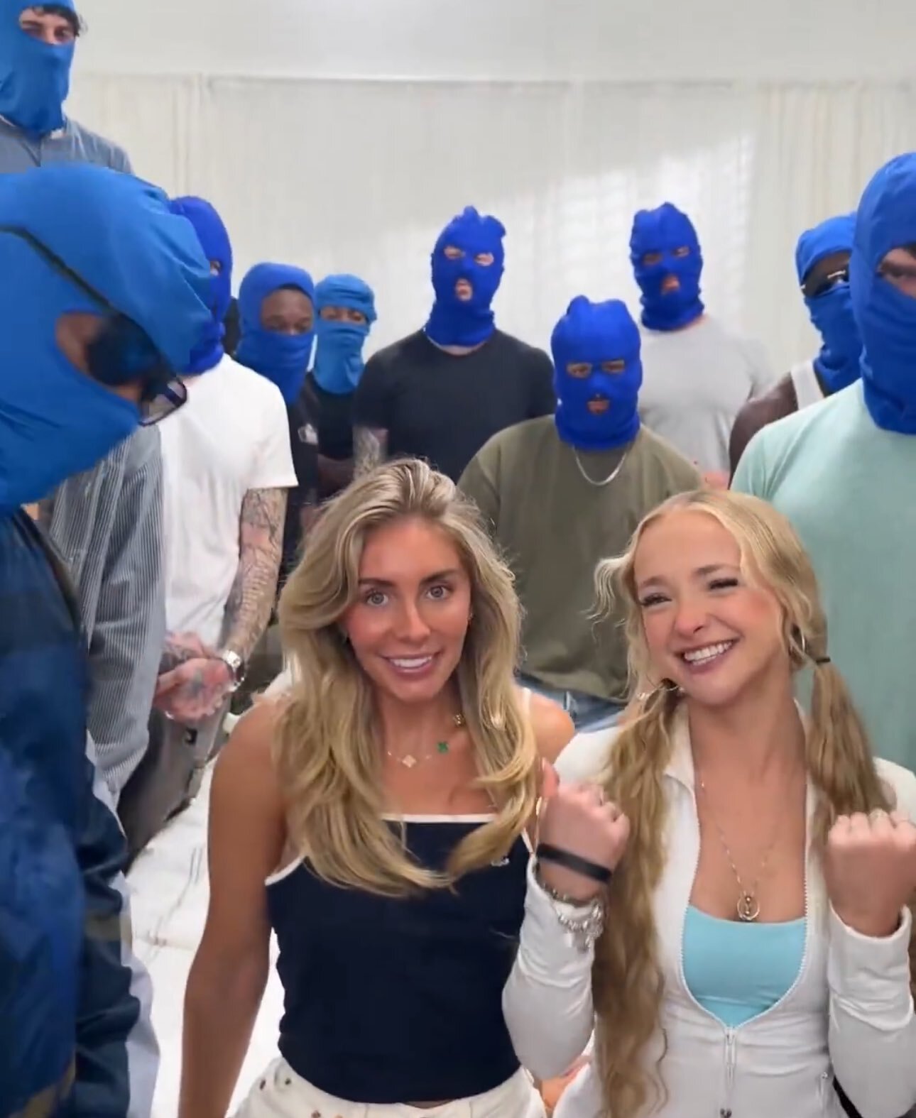 glandilus hood lily phillips gb 100 1000 media only fans challenge defi catin tchoin bonnie