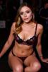 olsen-lizzy-liz-celeb-wanda-xmen-maximoff-maxi-avenger-beauty-delice-busty-breast-wife-glandilus