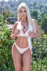 bridgette-b-femme-fille-pornstar-latina-espagne-espagnole-lingerie-sexy-gros-seins-blonde-nsfw-00000