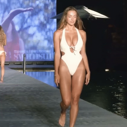 glandilus fml model catin h0t string lingerie female blondie busty breast delice beauty wife chic