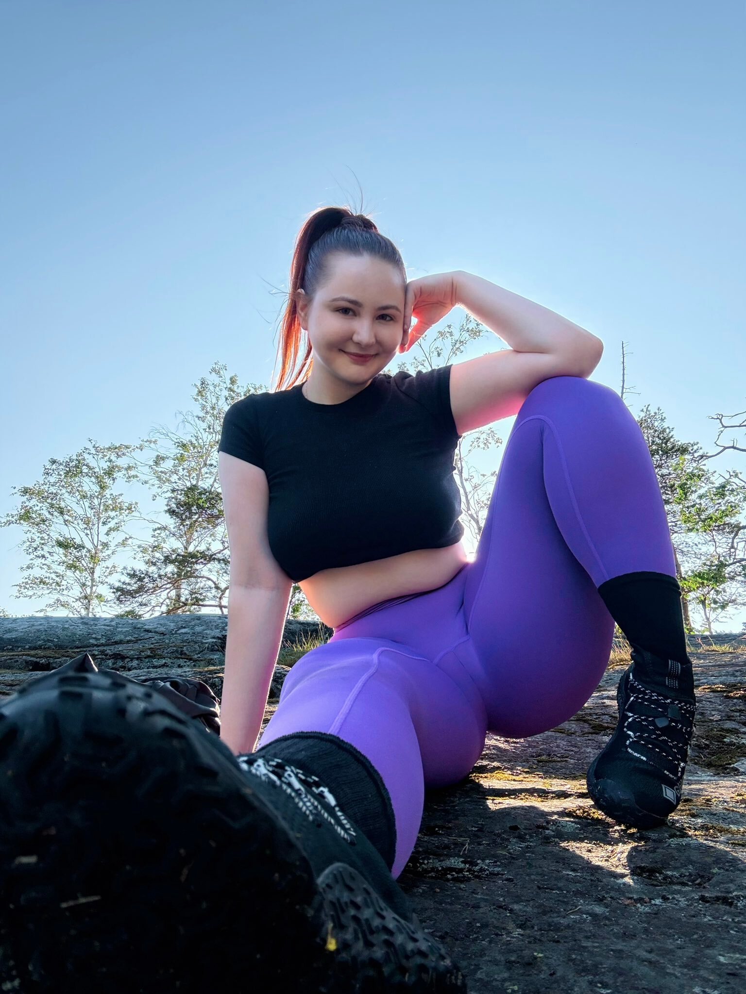 vladislava shelygina teen rousse bave femme meuf fille chubby feet boule camel toe bzez nsfw