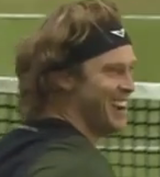 rublev rire comedy smash fail defaite