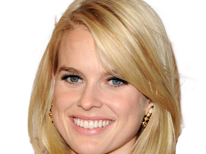 alice sophia eve actrice britannique anglaise americaine femme blonde heterochromie yeux vairons 2010s vingtaine vingtenaire