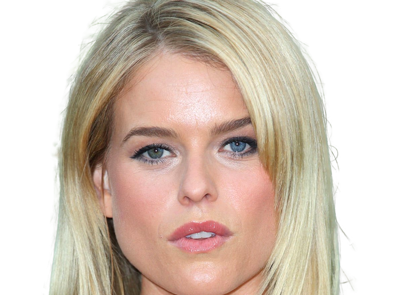 alice sophia eve actrice britannique anglaise americaine femme blonde heterochromie yeux vairons 2010s vingtaine vingtenaire