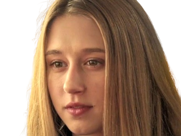 taissa farmiga actrice mannequin americaine jeune vingtaine vingtenaire chatain