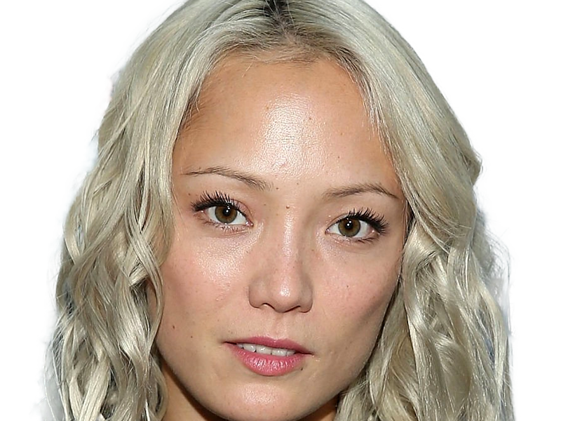 pom alexandra klementieff actrice francaise coreenne russe asiatique metis blonde yeux marrons trentaine trentenaire