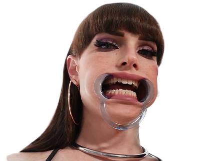 natalie mars dents sourire content