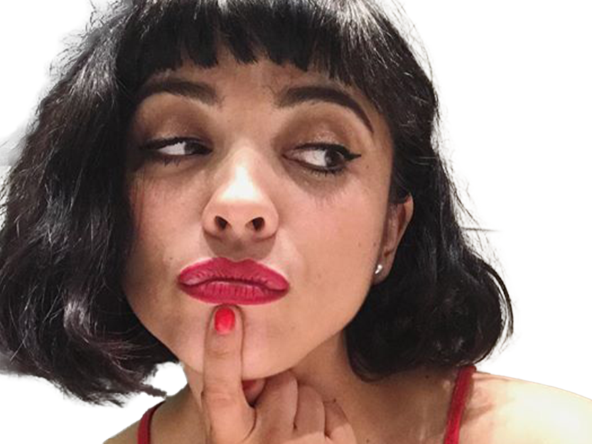 mon laferte norma chanteuse auteure compositrice latine mexicaine chilienne trentaine trentenaire brune femme