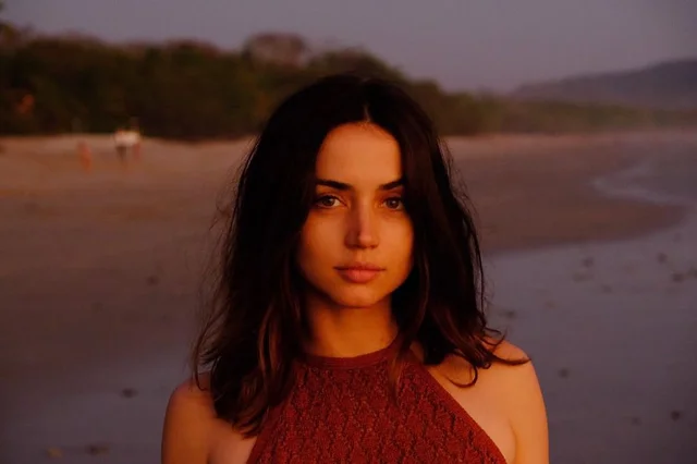 ana de armas femme meuf fille