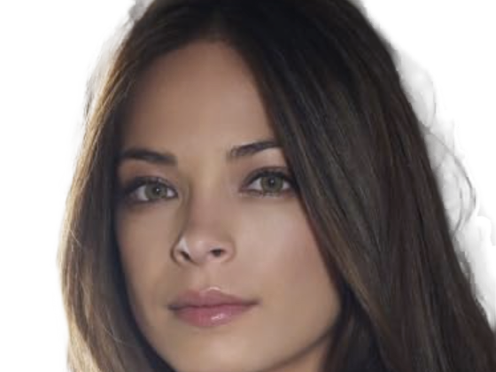 kristin laura kreuk actrice productrice canadienne asiatique metis annees 2000s vingtenaire vingtaine brune lana lang