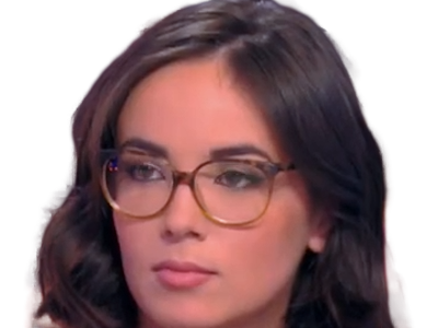 agathe auproux journaliste chroniqueuse francaise vietnamienne asiatique metis tpmp lunettes brune vingtaine vingtenaire 2010s